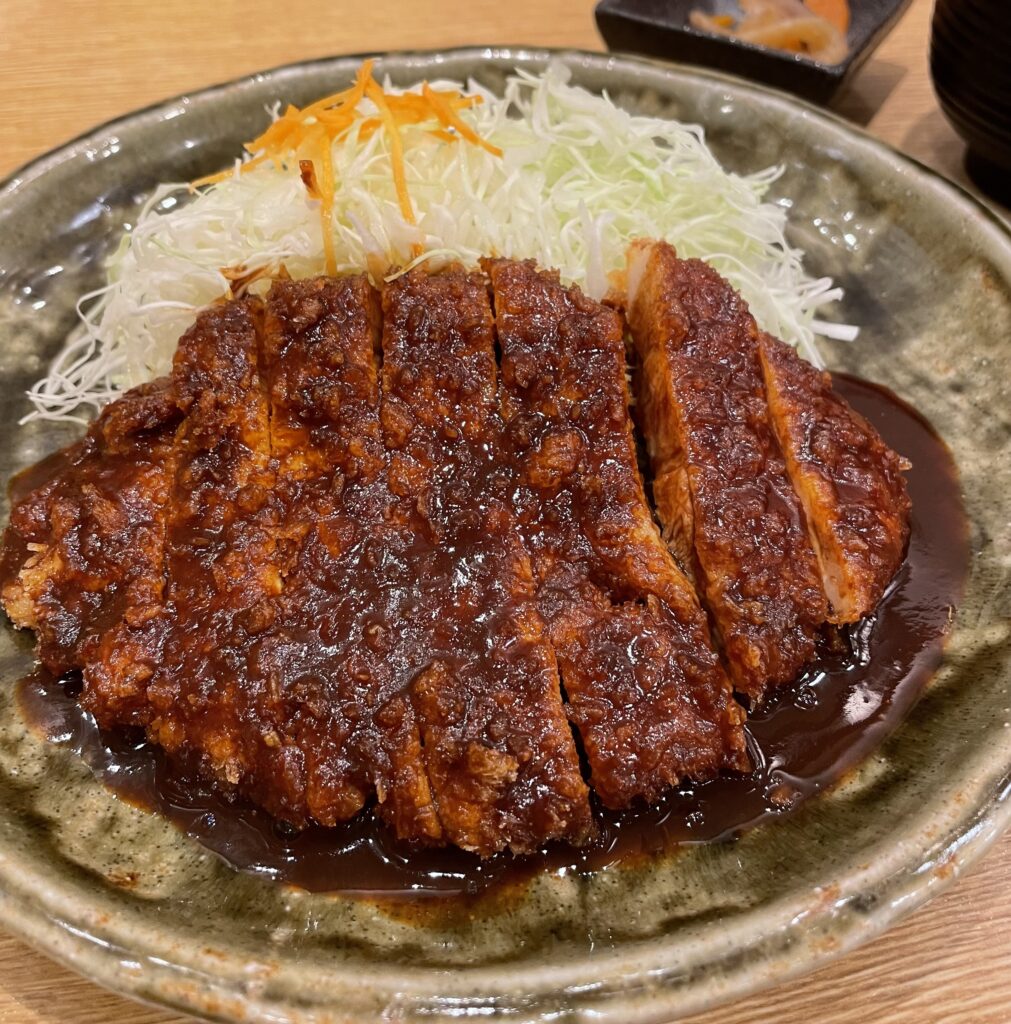 中部国際空港セントレアの味噌カツ矢場とん